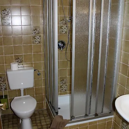 イン Zum Hohenstein Ober-Kainsbach