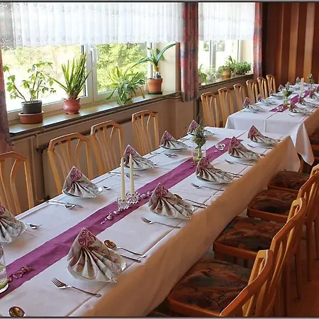 Zum Hohenstein * Ober-Kainsbach